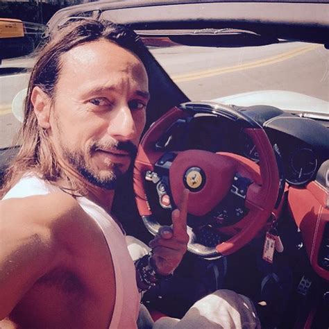 Bob Sinclar Wiki, Âge, Taille, Famille, Femme, Biographie et Plus